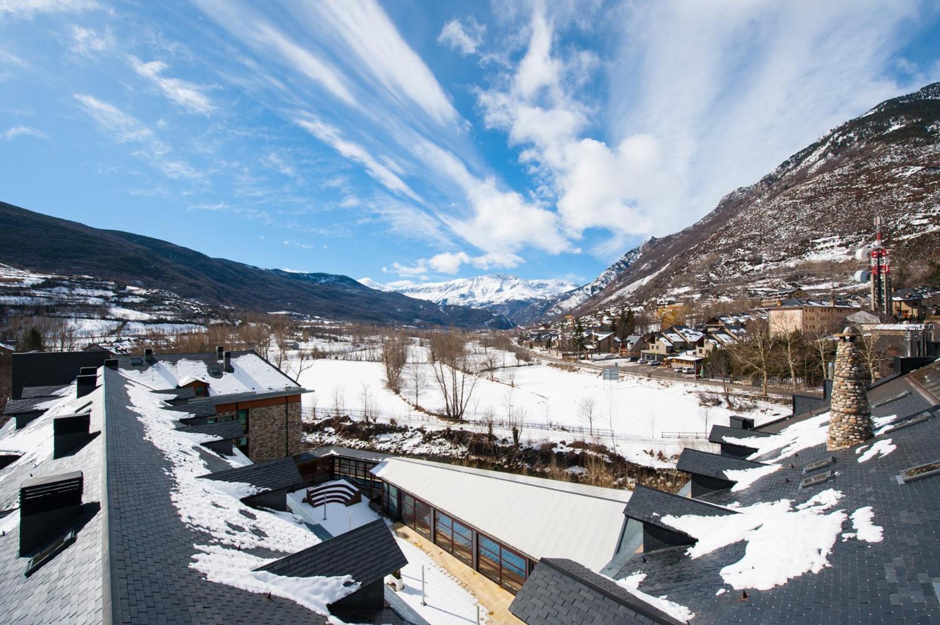SOMMOS Hotel Aneto Benasque Exterior foto